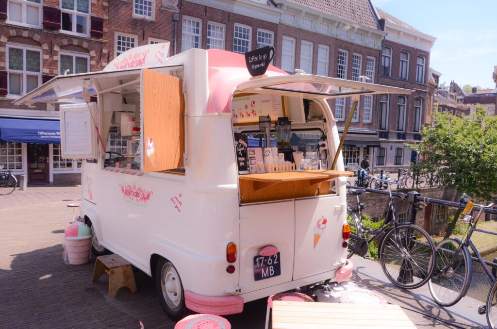 Eat n Beat (Foodtruck festival met muziek)